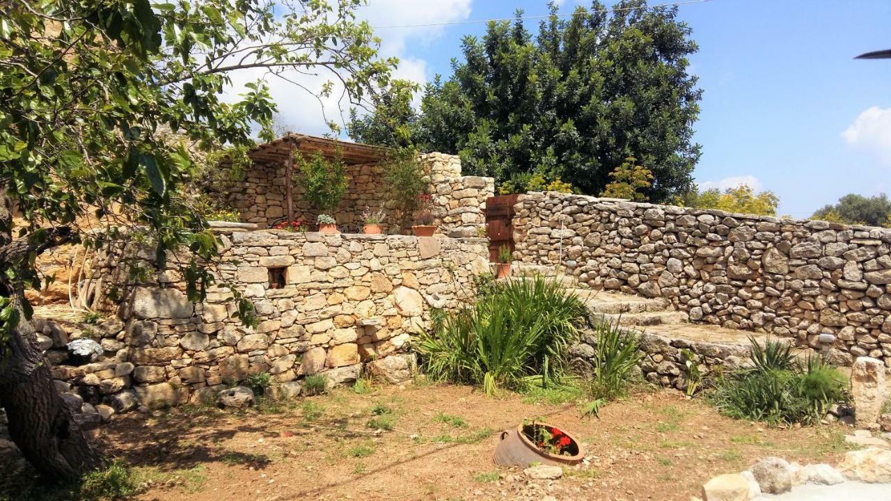 Bendeni Cottage Megala Chorafia Bagian luar foto