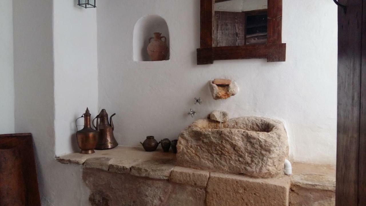 Bendeni Cottage Megala Chorafia Bagian luar foto